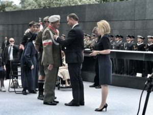 Prezydent Duda odznaczył powstańców